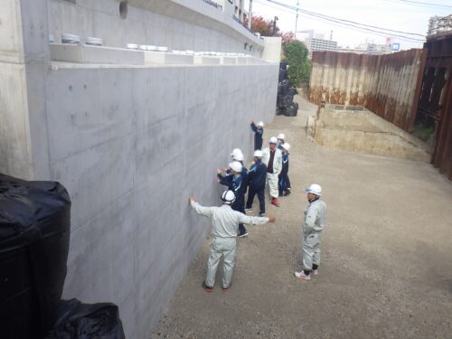 地元中学生によるまちの体験学習（職場体験学習）を受け入れました。